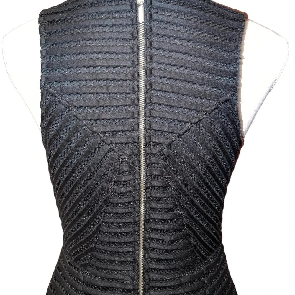 Mossimo Women’s Fit & Flare Little Black Dress Size Medium - Picture 6 of 6